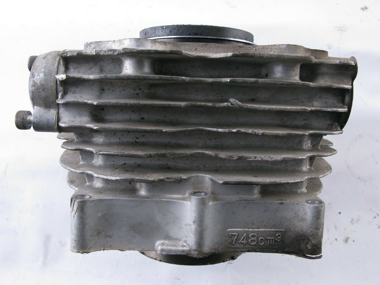 1981 Yamaha Virago XV750 H Rear Engine Cylinder 4X700, Y-1 Fair Used 925576 - Fresh Stock Dated February 2026