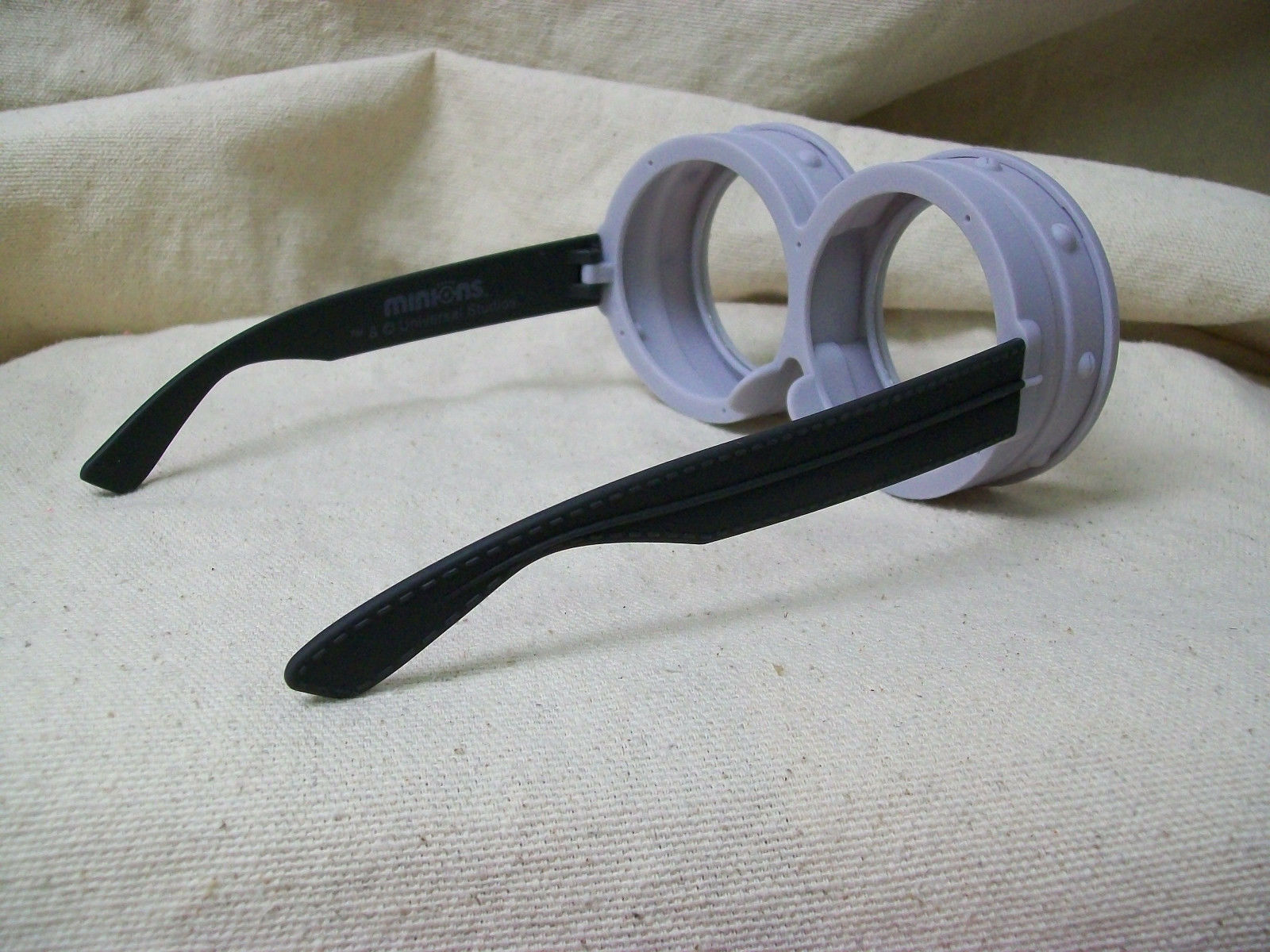 Licensed Minions Costume Goggles Glasses Cartoon Despicable Me Minion Bob Kevin - Fresh Stock Dated February 2026