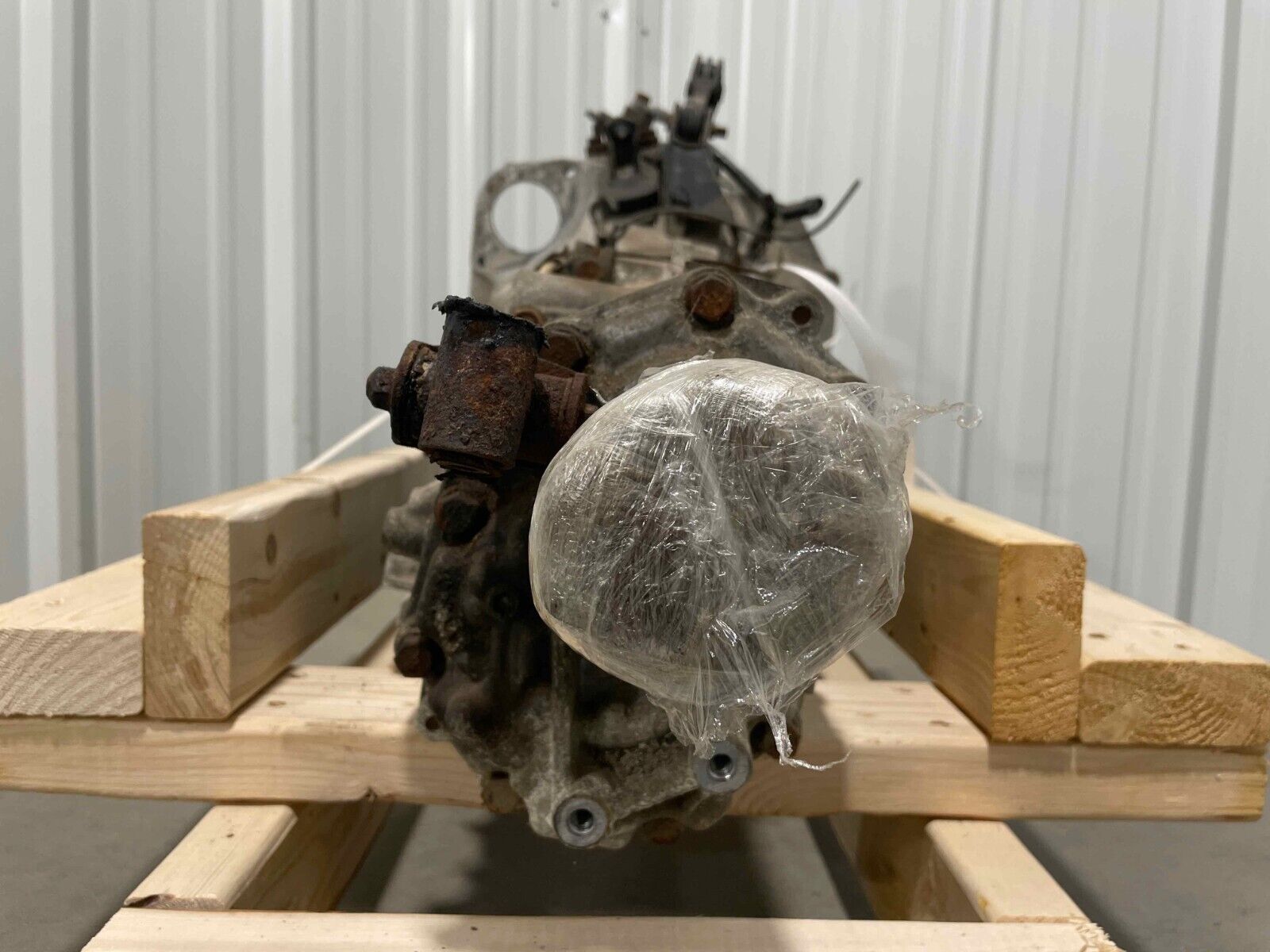 2005 SUBARU FORESTER 5-SPEED MANUAL AWD TRANSMISSION WITH 111K MILES - Fresh Stock Dated February 2026