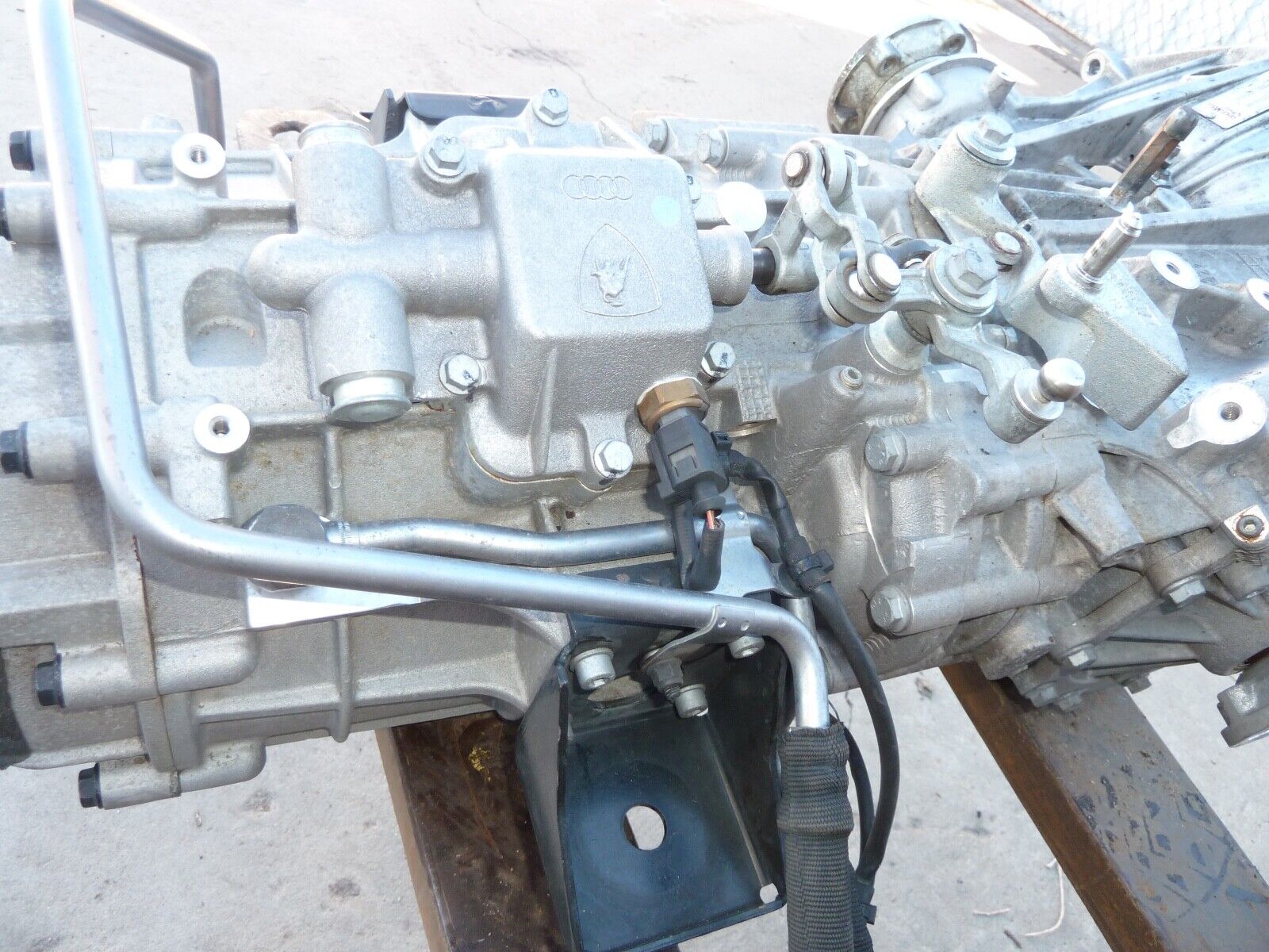 Lamborghini Gallardo 5.2 Audi R8 V10 Gallardo 6 Speed Manual Transmission 12k mi - Fresh Stock Dated February 2026