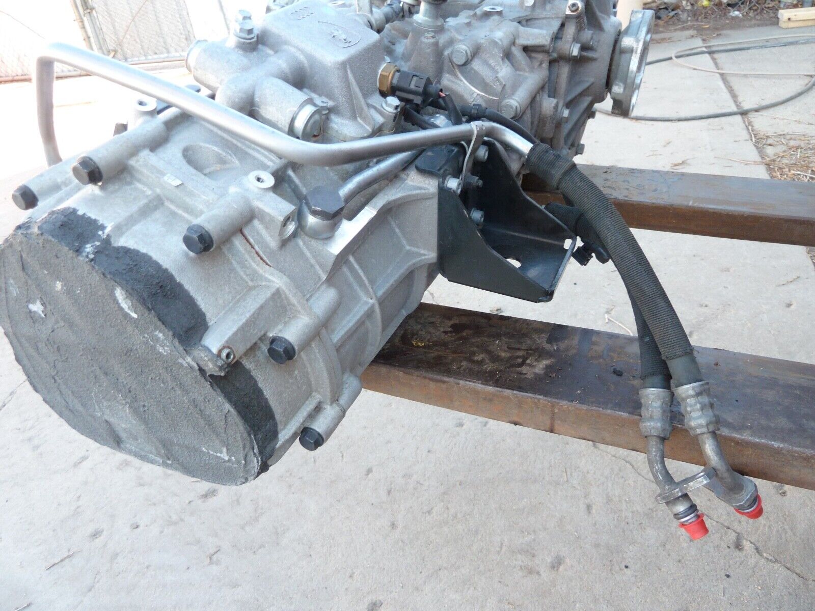 Lamborghini Gallardo 5.2 Audi R8 V10 Gallardo 6 Speed Manual Transmission 12k mi - Fresh Stock Dated February 2026