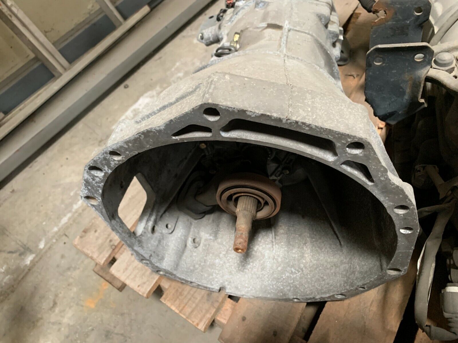 JDM 90-95 NISSAN 300ZX Z32 TWIN TURBO 5 SPEED TRANSMISSION IMPORTED FROM JAPAN - Fresh Stock Dated February 2026