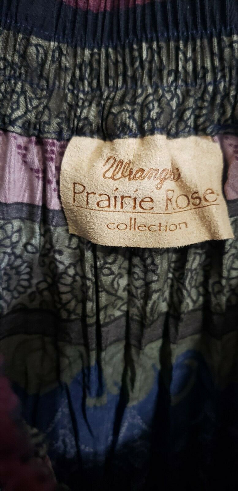 WRANGLER vintage prairie rose collection flowy multi color skirt size 32 inches - Fresh Stock Dated February 2026