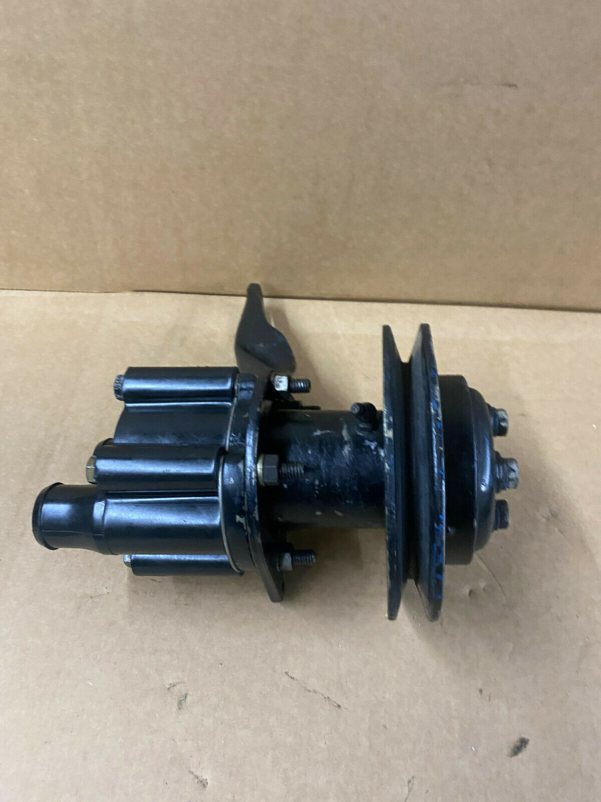 MERCRUISER 7.4L 454 RAW WATER PUMP ASSY with Pulley # 52822-C Read Description - Fresh Stock Dated February 2026