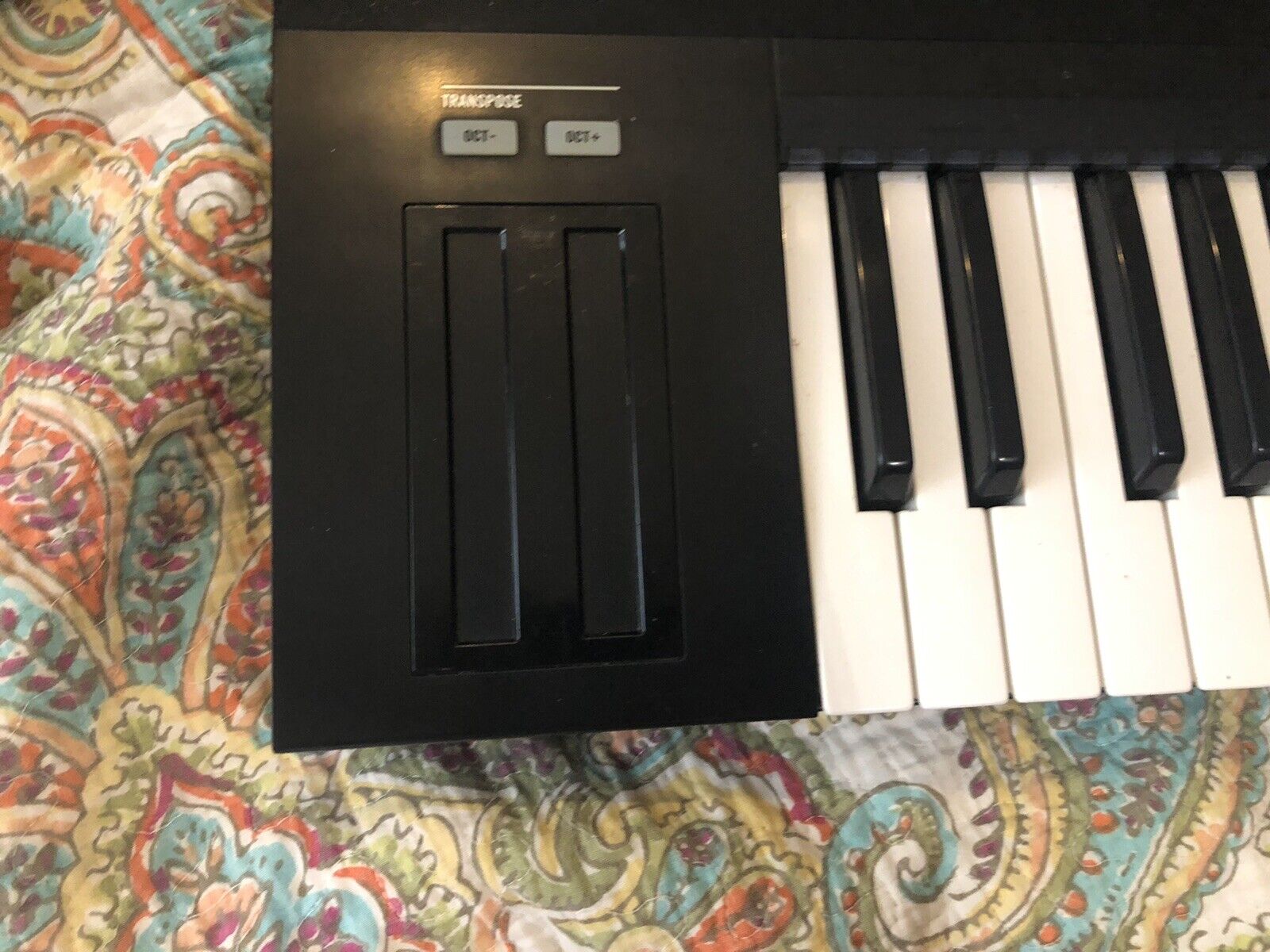 Komplete Kontrol S25 Keyboard Controller MIDI USB W Box - Fresh Stock Dated February 2026