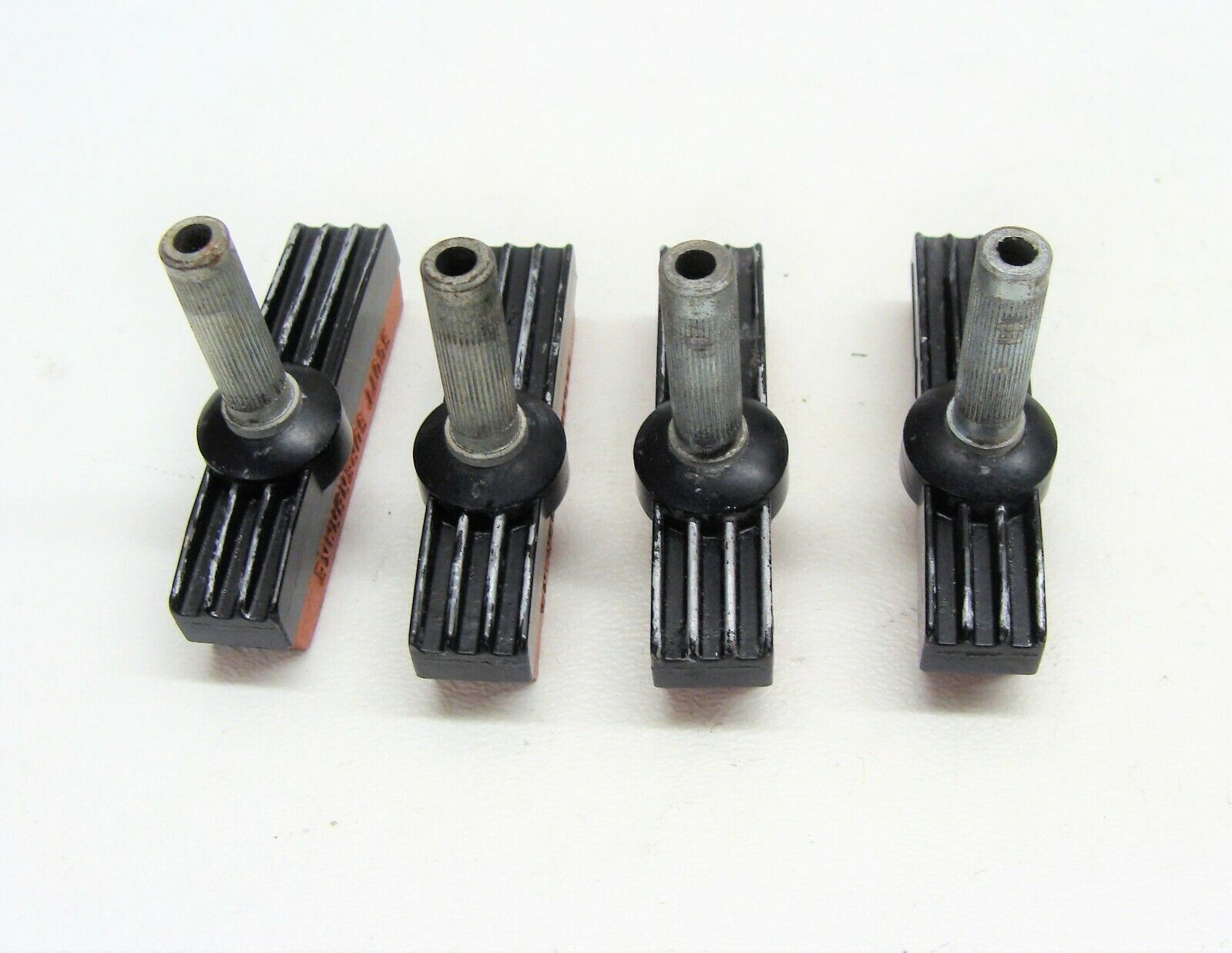 ~ 4 SCOTT MATHAUSER SUPERBRAKE Cantilever Finned Brake Shoes And Holders MK3 ~ - Fresh Stock Dated February 2026