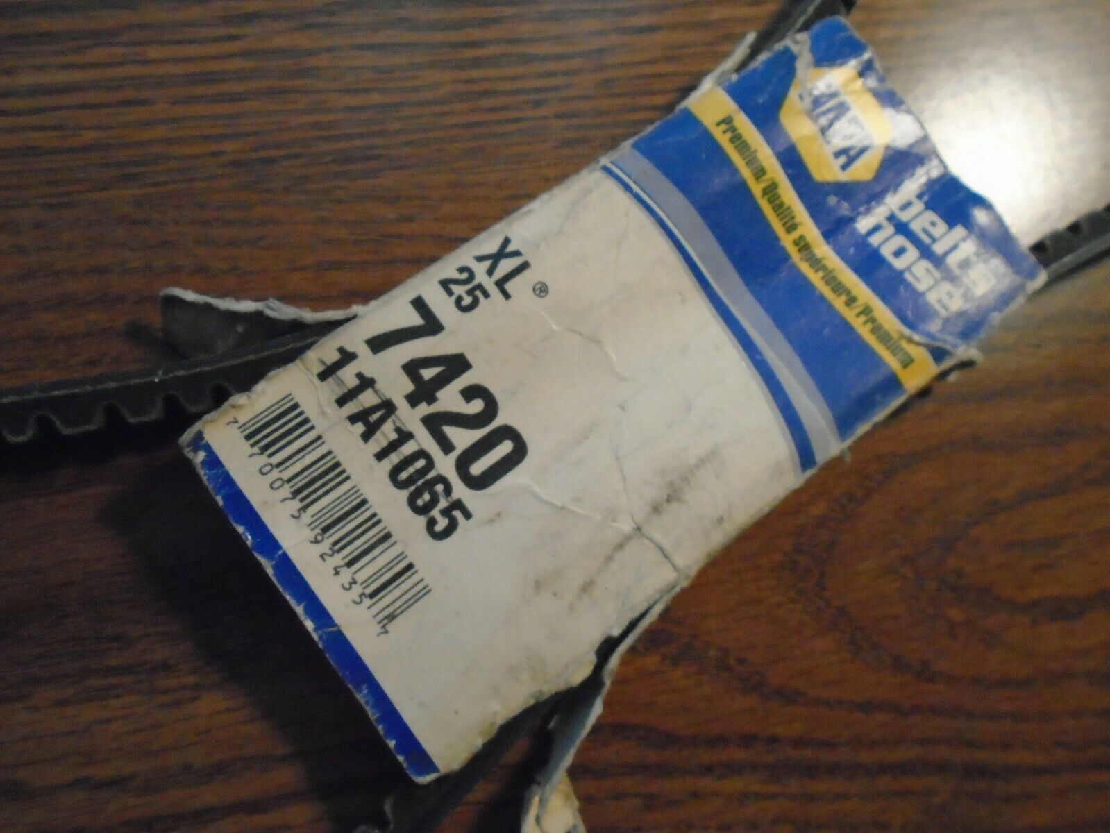 NAPA AUTOMOTIVE REPLACEMENT V-BELT 25-7420 - Fresh Stock Dated February 2026