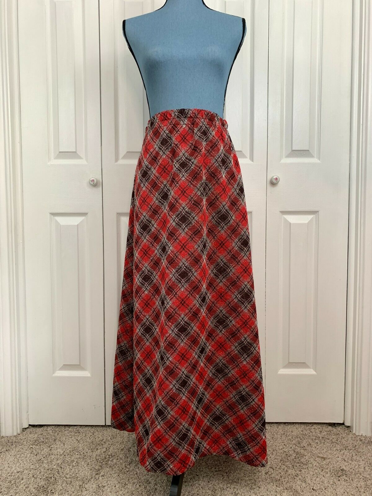 Vintage 1960's 1970's Retro Mod Plaid A-Line Maxi Skirt Red Black Silver 26