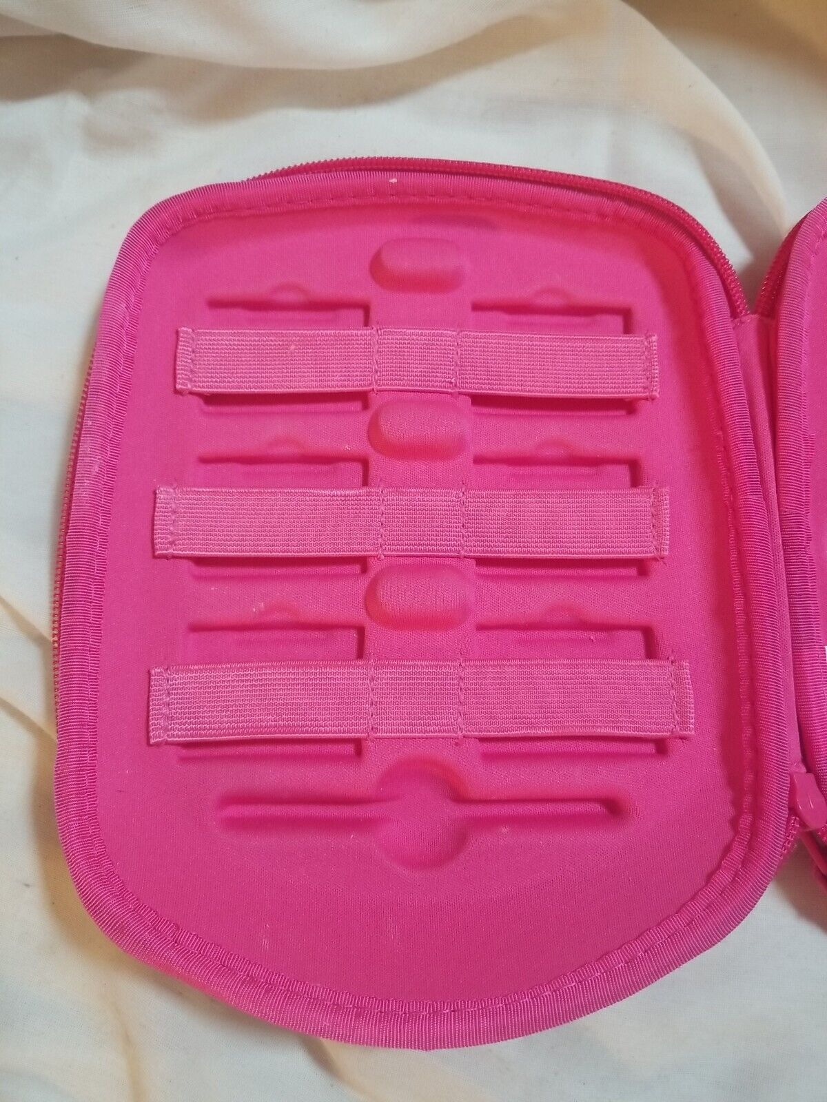 LeapFrog  LeapPad 1, 2, or 3 Explorer Carrying Case - Hello Kitty - Fresh Stock Dated February 2026