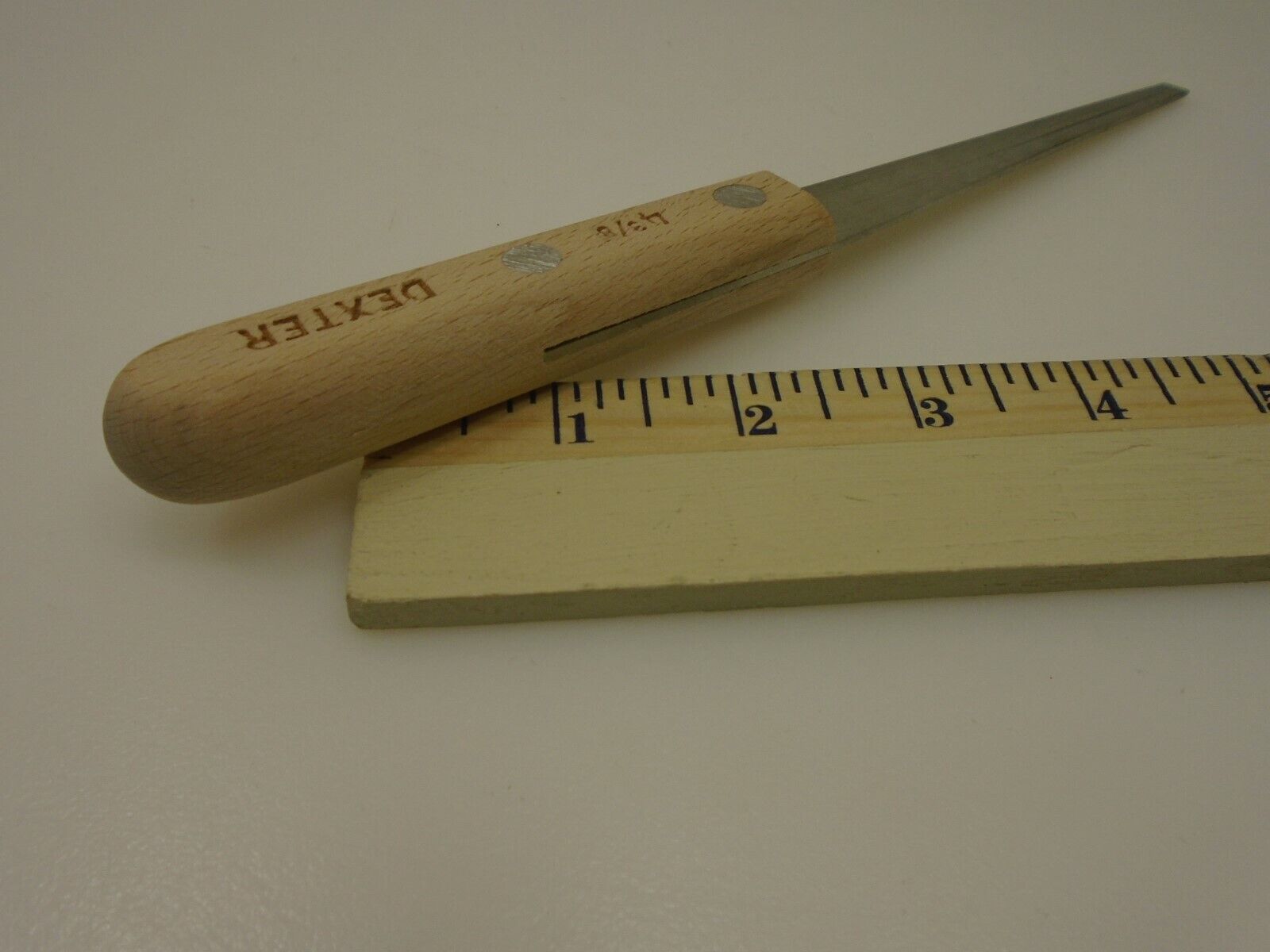 Dexter USA Hi Carbon Bevel Narrow Tip Tapered Scraping Tool Wood Handle Chisel - Fresh Stock Dated February 2026