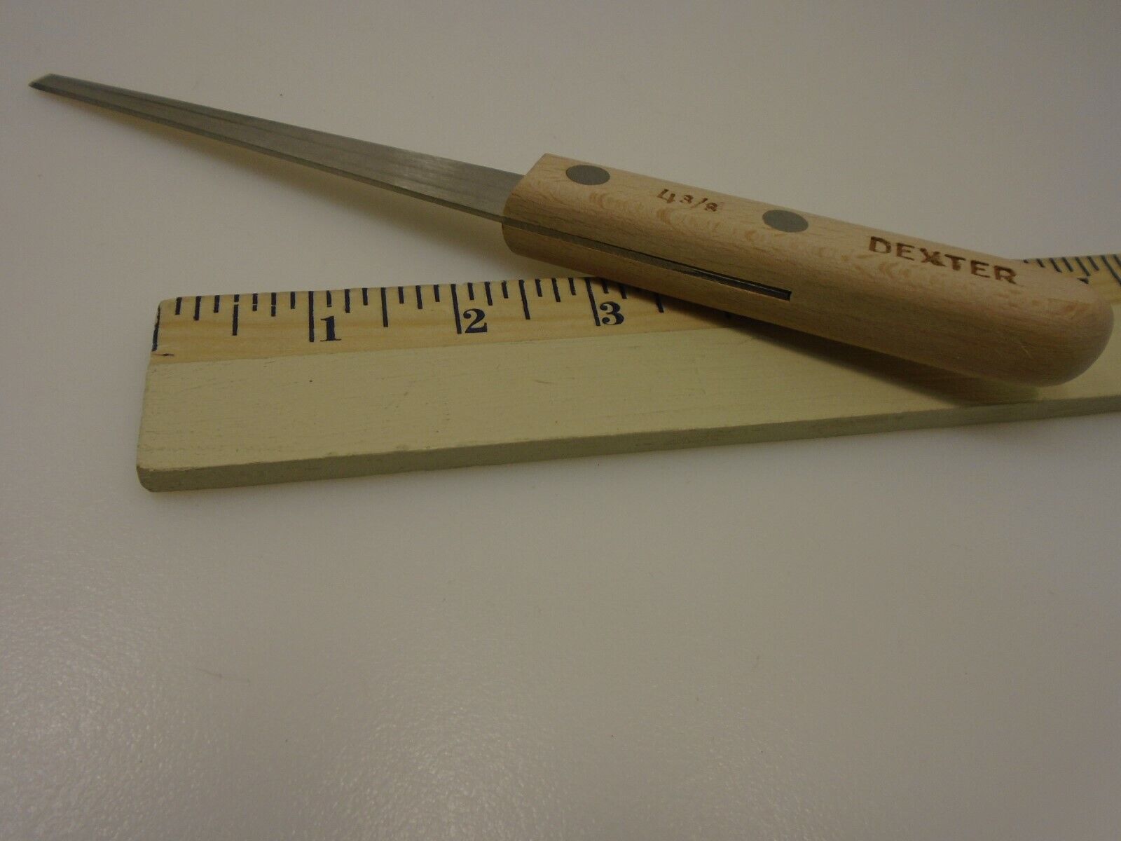 Dexter USA Hi Carbon Bevel Narrow Tip Tapered Scraping Tool Wood Handle Chisel - Fresh Stock Dated February 2026