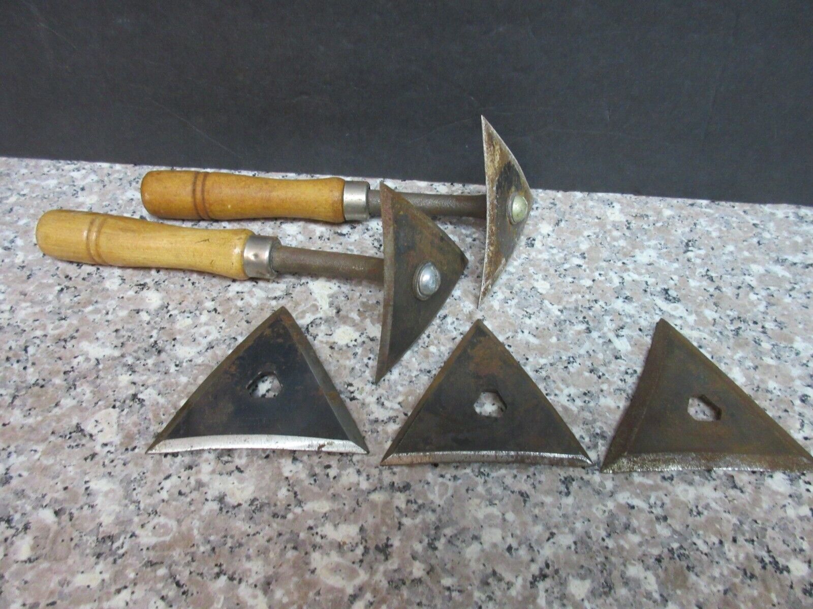Vintage C S Osborne 2 Wood / Boat Scraper with 5 Replaceable Triangular Blade - Fresh Stock Dated February 2026
