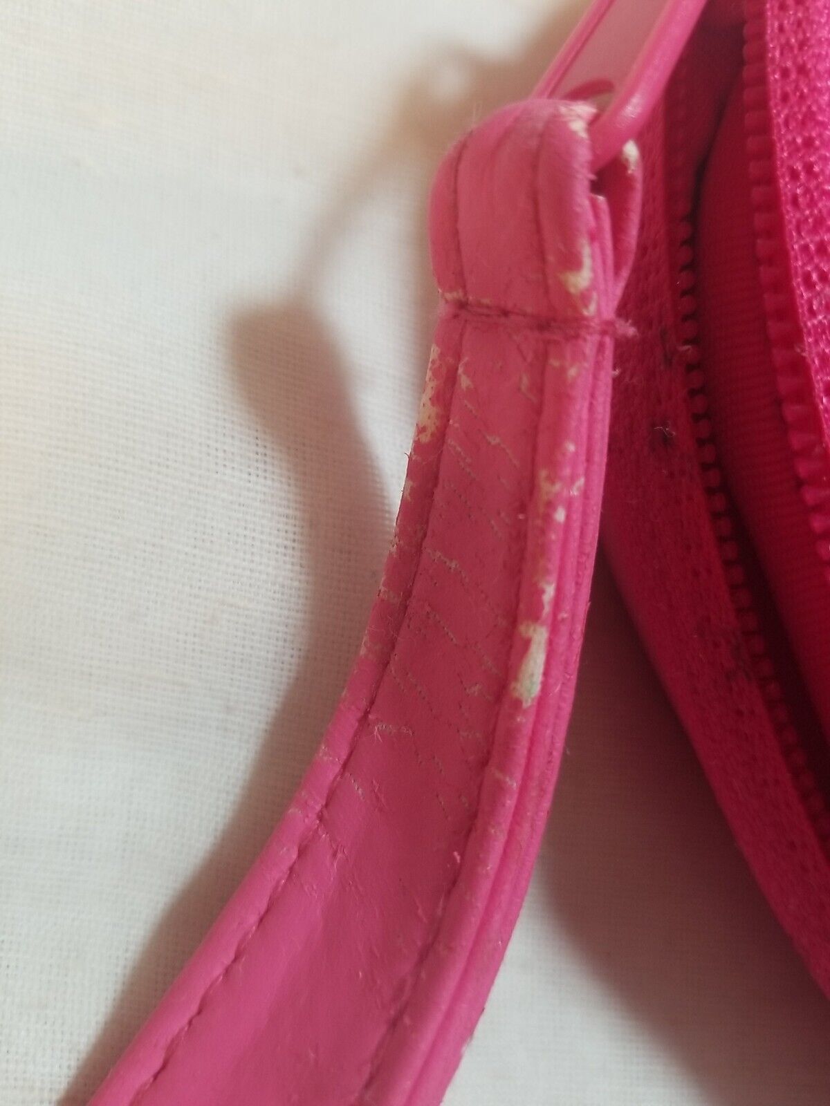 LeapFrog  LeapPad 1, 2, or 3 Explorer Carrying Case - Hello Kitty - Fresh Stock Dated February 2026