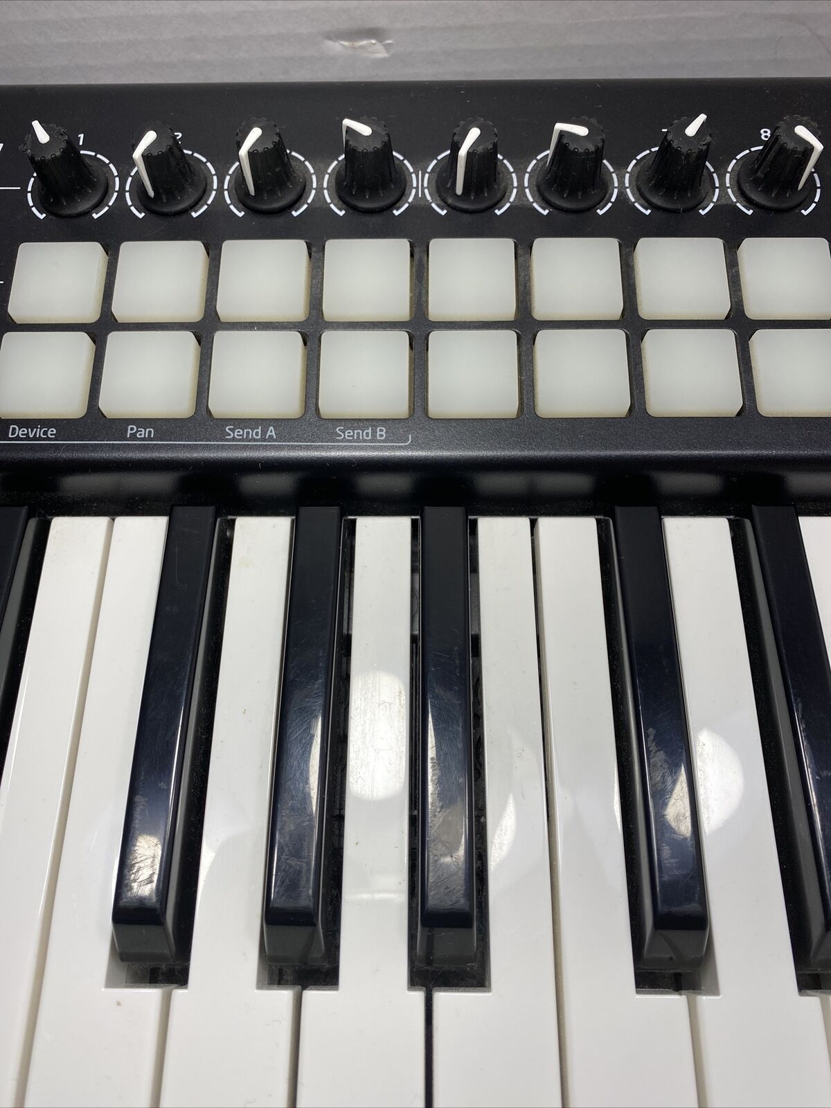 novation launchkey 25 mk2 - Fresh Stock Dated February 2026