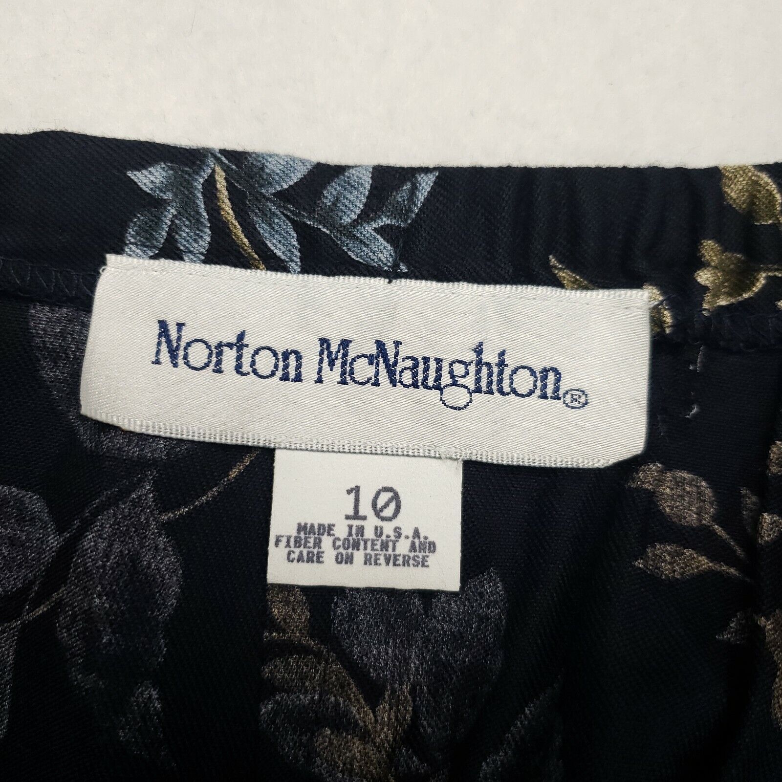 Vintage Norton McNaughton Skirt Faux Wrap Floral Navy Size 10 Side Button NWT - Fresh Stock Dated March 2026