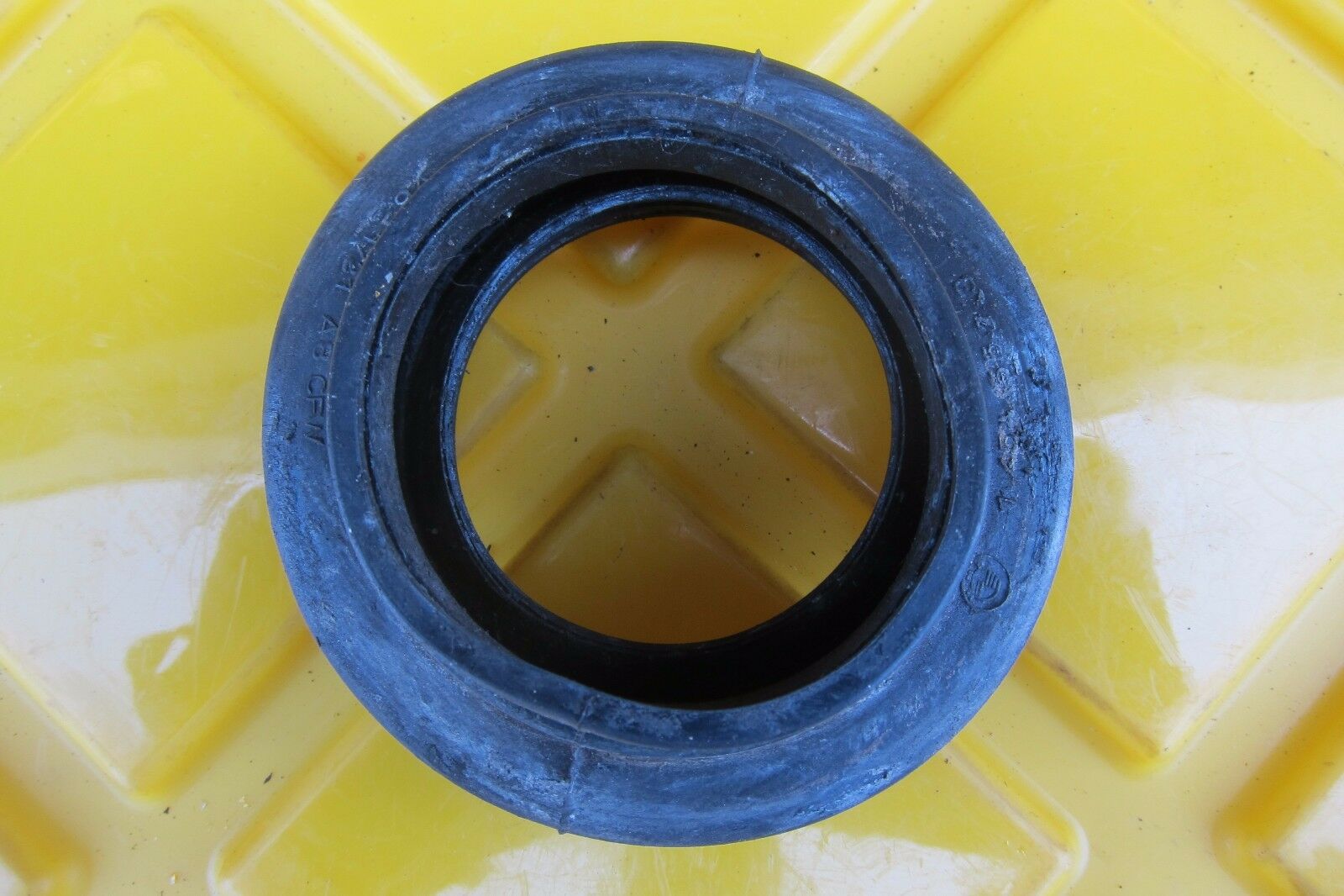 2000 BMW K1200LT FLEX JOINT RUBBER FOR SHAFT DRIVE BOOT - Fresh Stock Dated February 2026