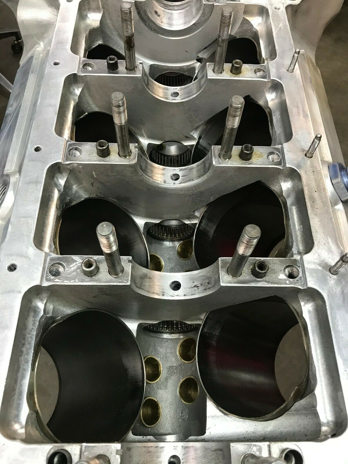 USED BRODIX LIGHT WEIGHT SMALL BLOCK CHEVY BLOCK - Fresh Stock Dated February 2026