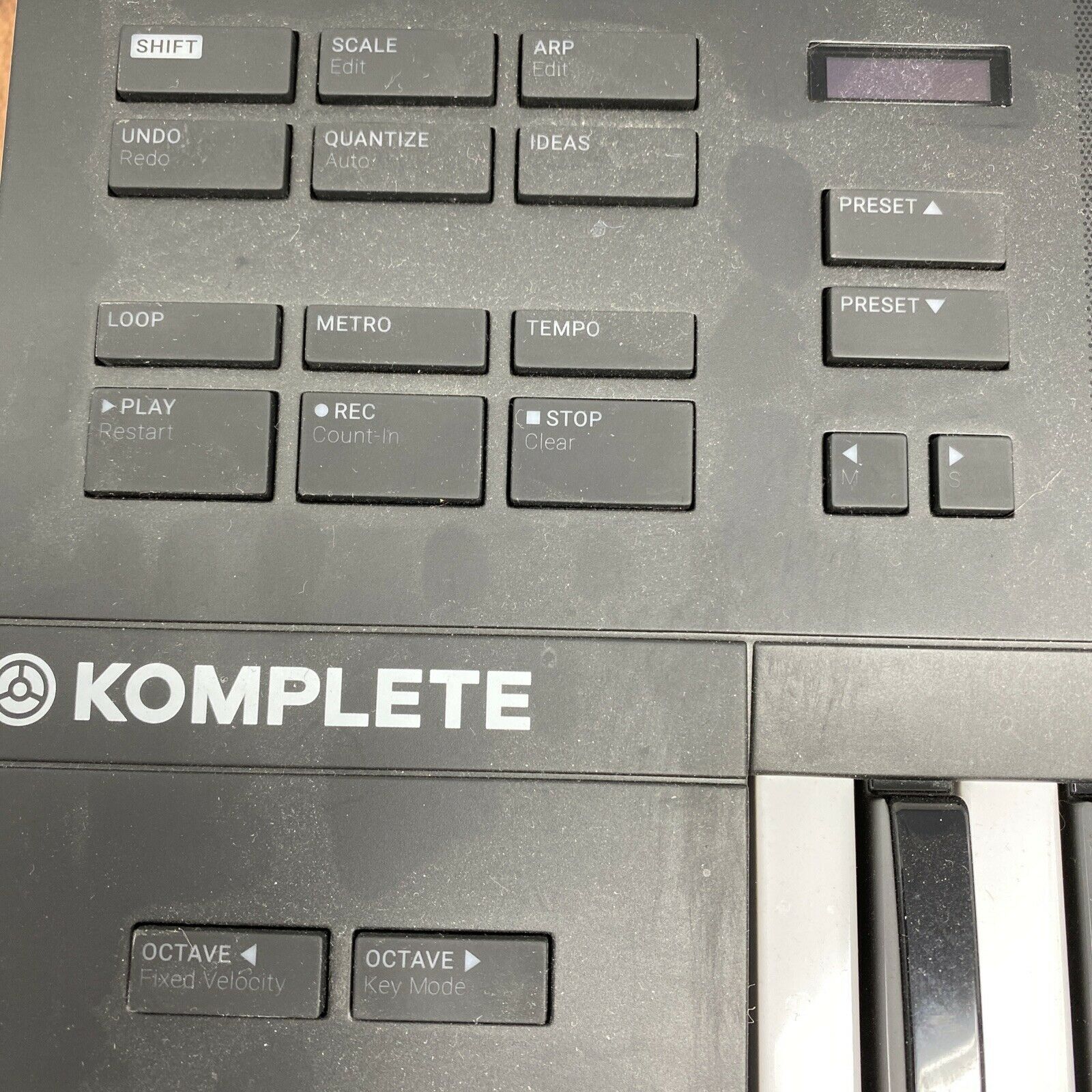 Native Instruments Komplete Kontrol A25 Keyboard *Preowned* w/license transfer - Fresh Stock Dated February 2026