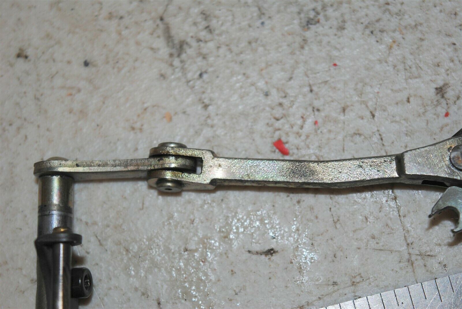 Yamaha YZ 125 Power Valve Linkage Governor Arm Push Rod 2VN-11990-00-00 88 ONLY - Fresh Stock Dated February 2026