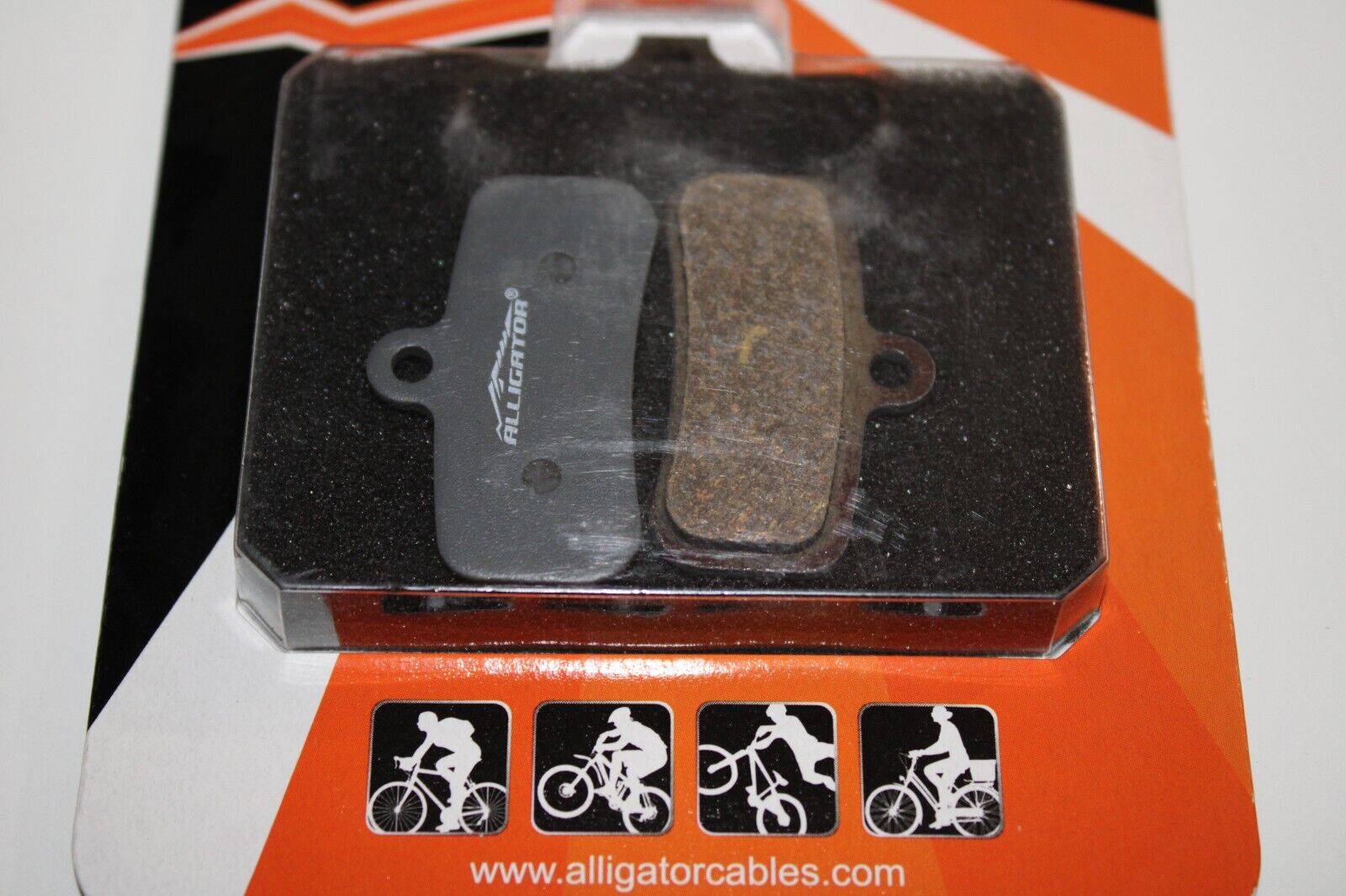 Semi-Metallic Bicycle Disc Brake Pads Shimano Saints 4 Piston MTB Free Shipping! - Fresh Stock Dated February 2026