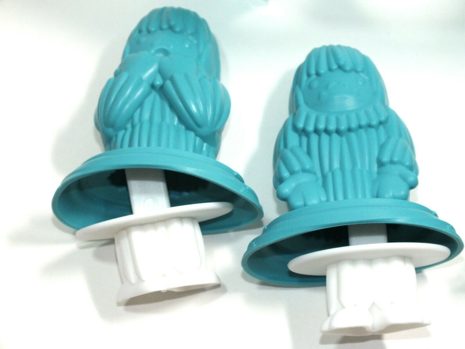 Tovolo Yeti Pop Molds Silicone Popsicle 4 Molds with Stand Halloween Monster - Fresh Stock Dated February 2026