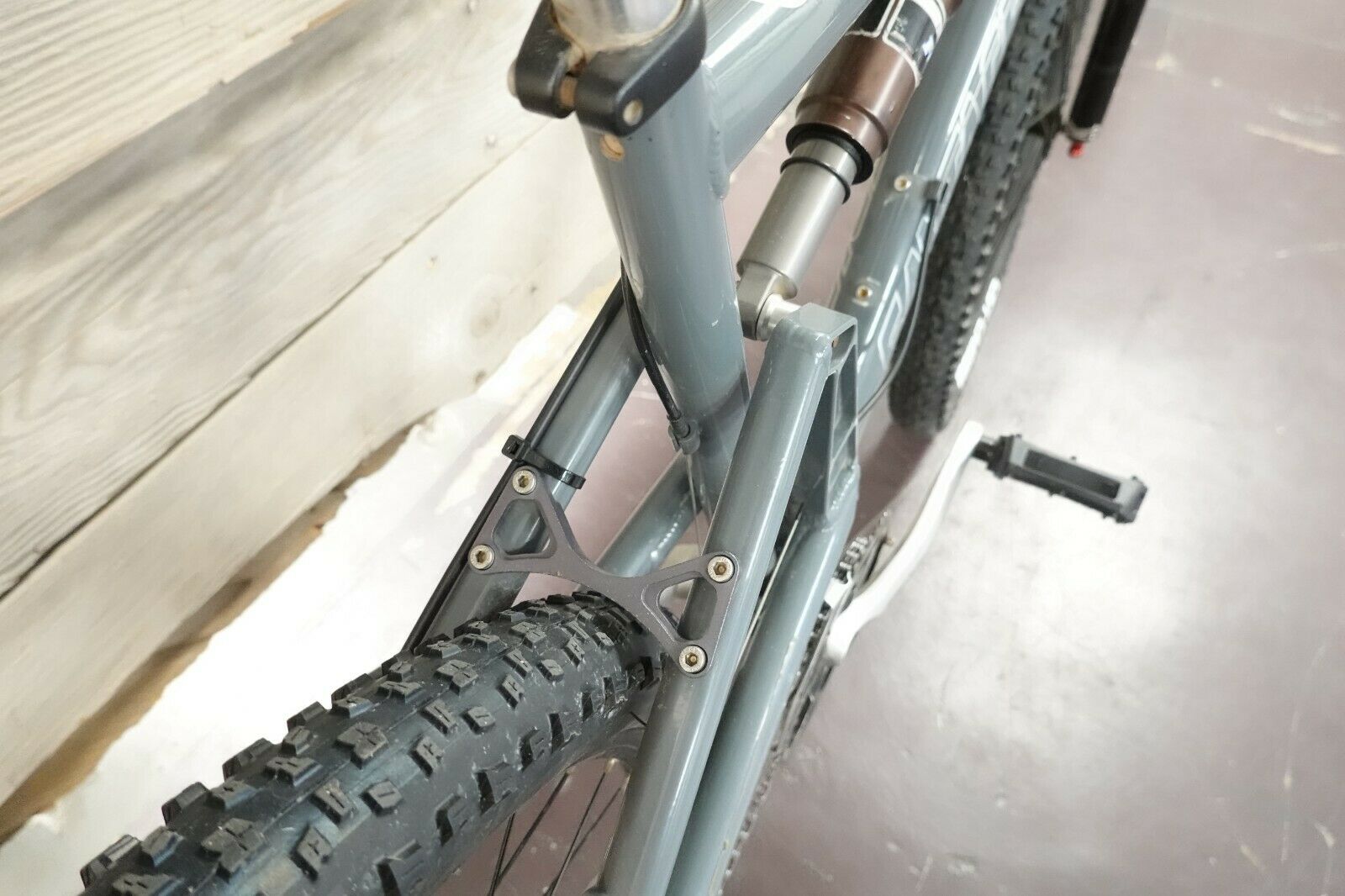 Santa Cruz Superlight 18