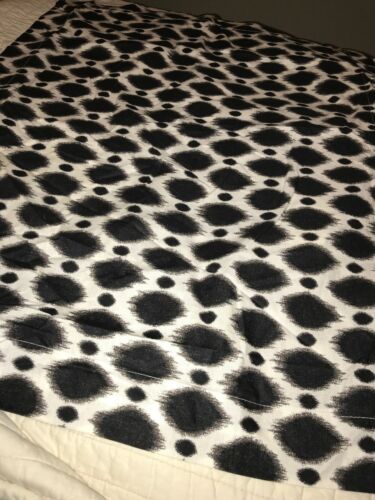 Pottery Barn PB Teen Pair Organic Cotton Pillow Shams Black White Standard - Fresh Stock Dated December 2025