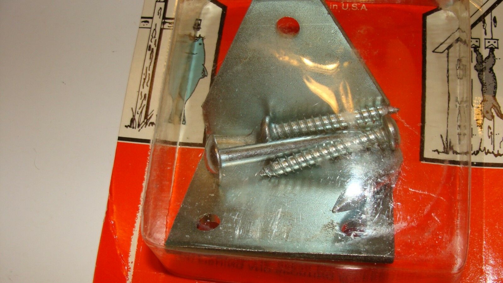 2 NEW FISH & Game SWIVEL Skinning Hooks Rabbit Squirrel Raccoon Opossum Weasel - Fresh Stock Dated December 2025