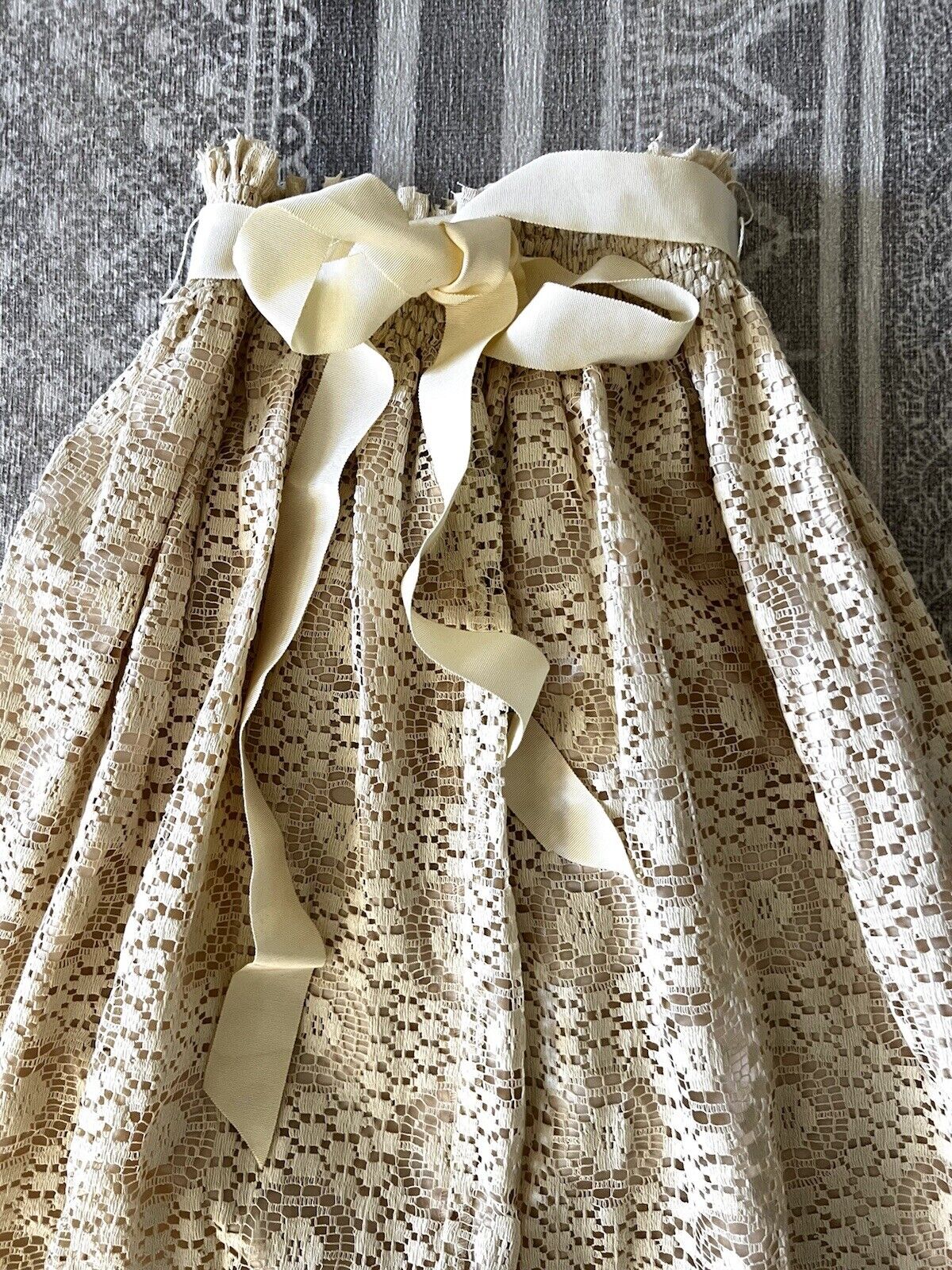 SAKS FIFTH AVENUE Women's Vintage Ivory Eyelet Boho Layered Maxi Skirt Sz L - Fresh Stock Dated March 2026