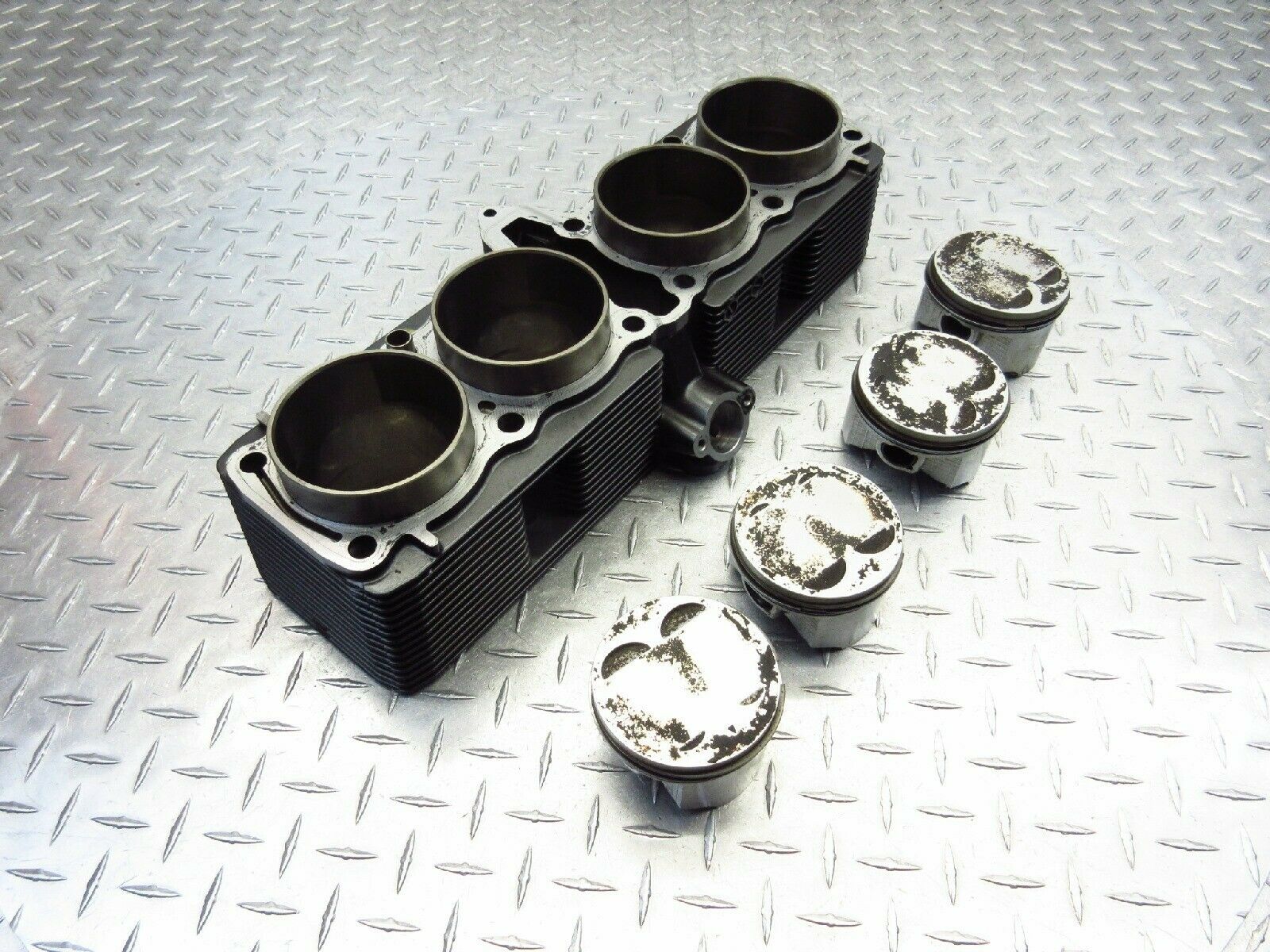 2005 01-05 Suzuki Bandit 1200 GSF1200S OEM Cylinder Barrels Jugs Pistons Lot - Fresh Stock Dated February 2026