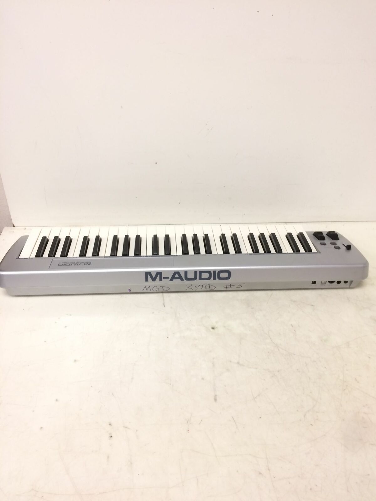 M-Audio Keystation 49E 49 Key Mobile USB MIDI Controller WORKING FREE SHIPPING - Fresh Stock Dated February 2026