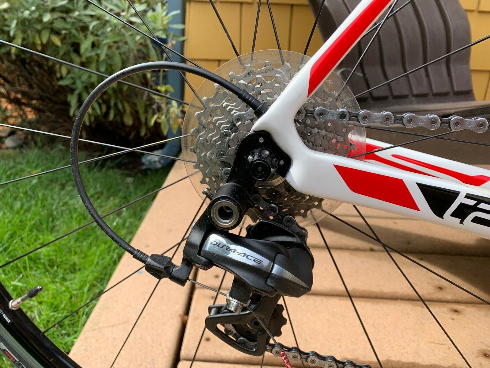 Specialized Tarmac Pro Mid Compact Dura Ace - Fresh Stock Dated February 2026