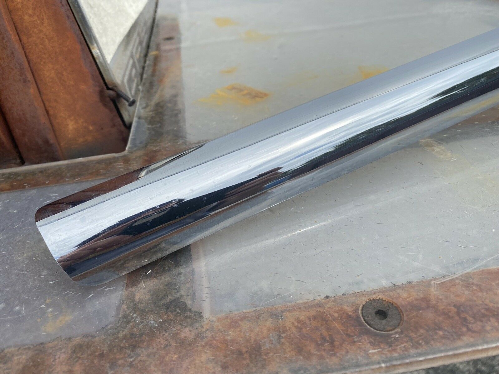 OEM Harley Softail Crossover Exhaust Pipe Heat Shield Take Off 65475-89 FLS - Fresh Stock Dated February 2026