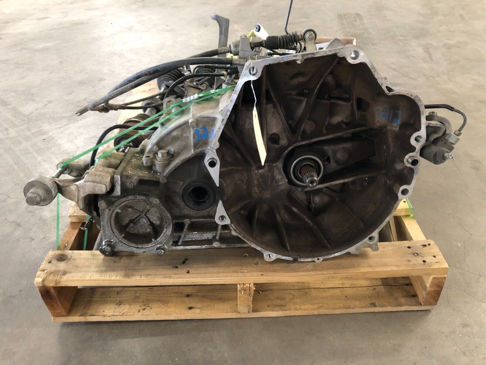 07-08 HONDA ELEMENT MANUAL TRANSMISSION ECU AND AXLES KIT SWAP TRANSMISS LOT3212 - Fresh Stock Dated February 2026