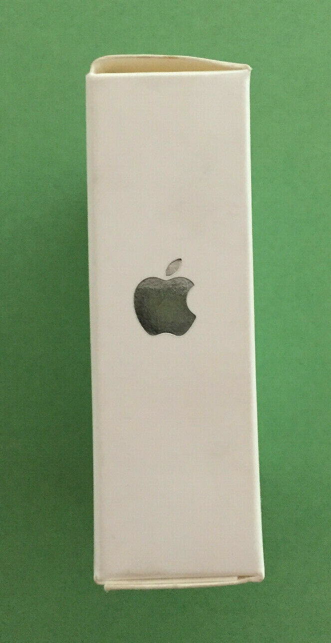 Original Apple iPad Camera Connection Kit (30-Pin),MC531ZM/A ,A1358, A1362 (NIB) - Fresh Stock Dated February 2026