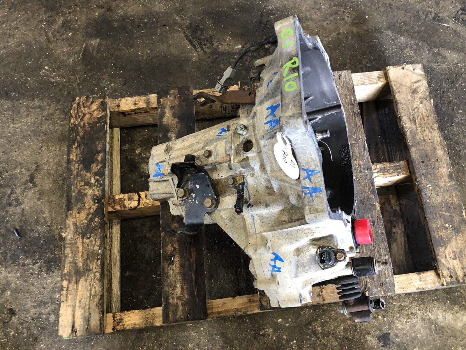 2000 2001 2002 2003 2004 2005 Kia Rio 5 Speed Manual Transmission Transaxle 144k - Fresh Stock Dated February 2026