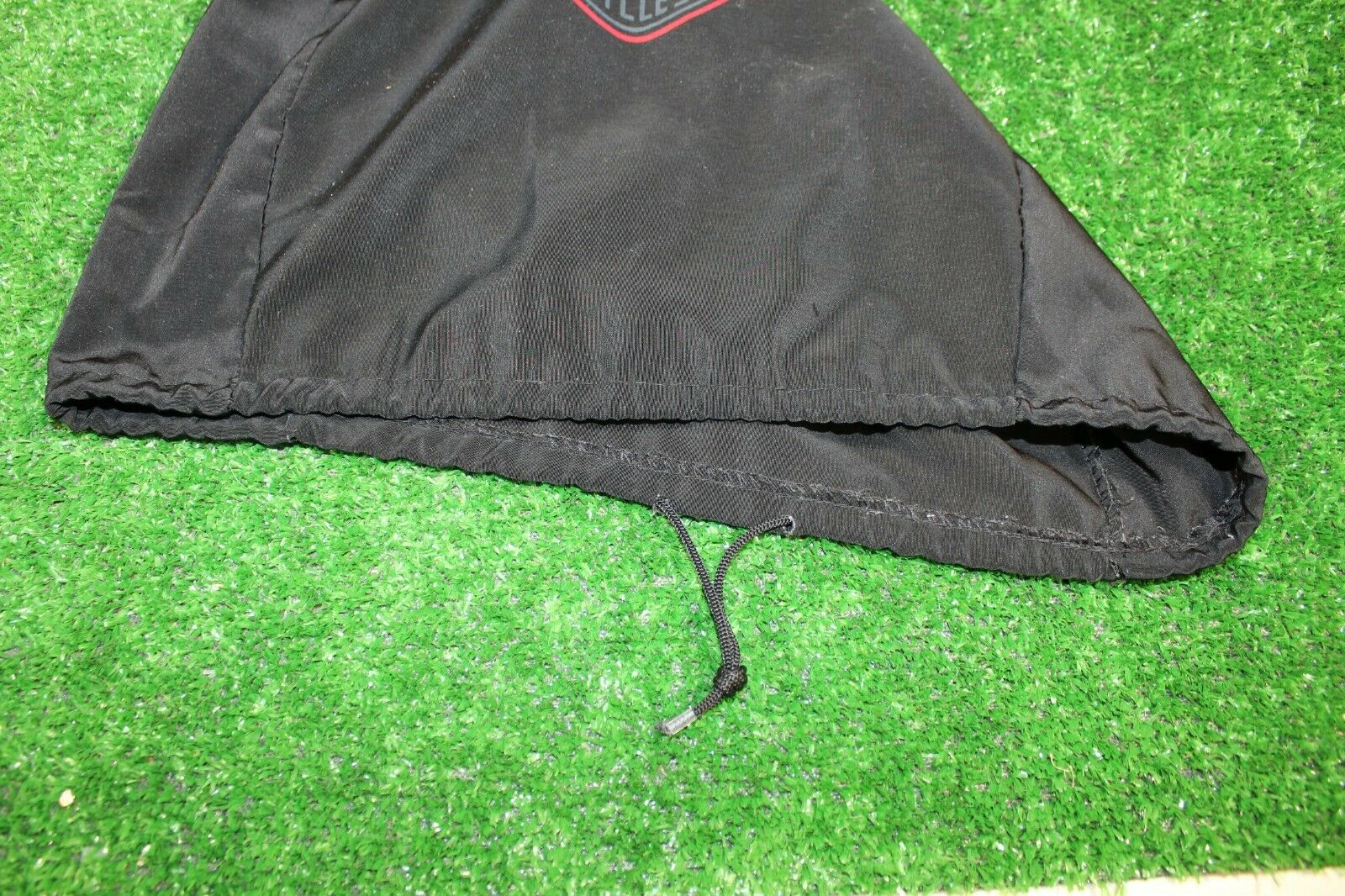 Harley-Davidson helmet dust cover w/drawstring (red lettering) - Fresh Stock Dated February 2026