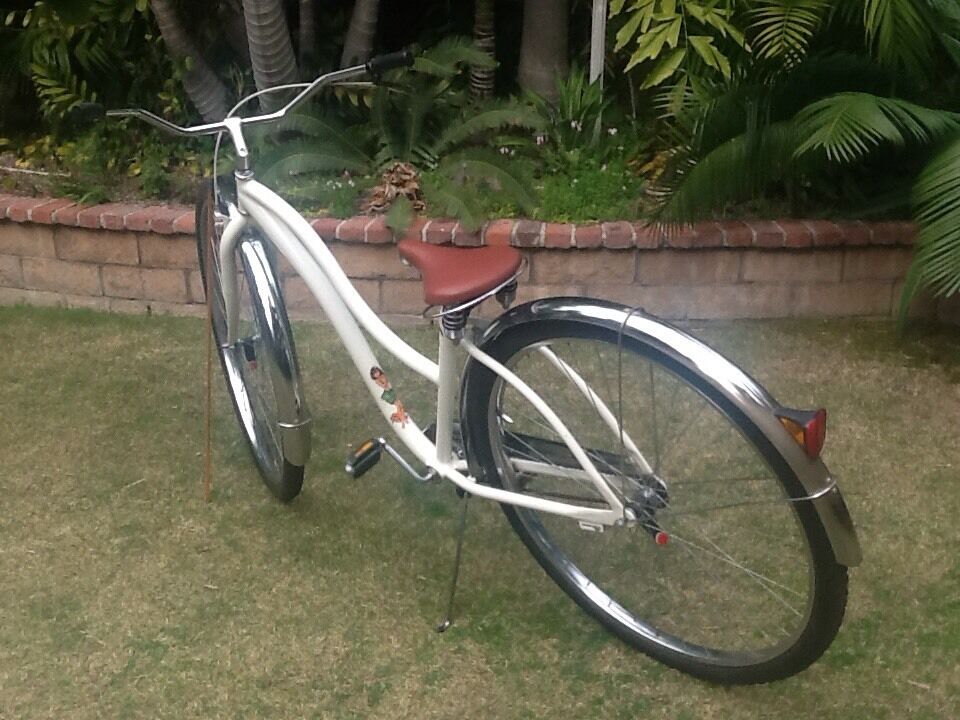 RARE MONSTER CRUISER BICYCLE WITH ALL THE DELUXE EXTRAS, PERF COND. ORIG. OWNER - Fresh Stock Dated February 2026