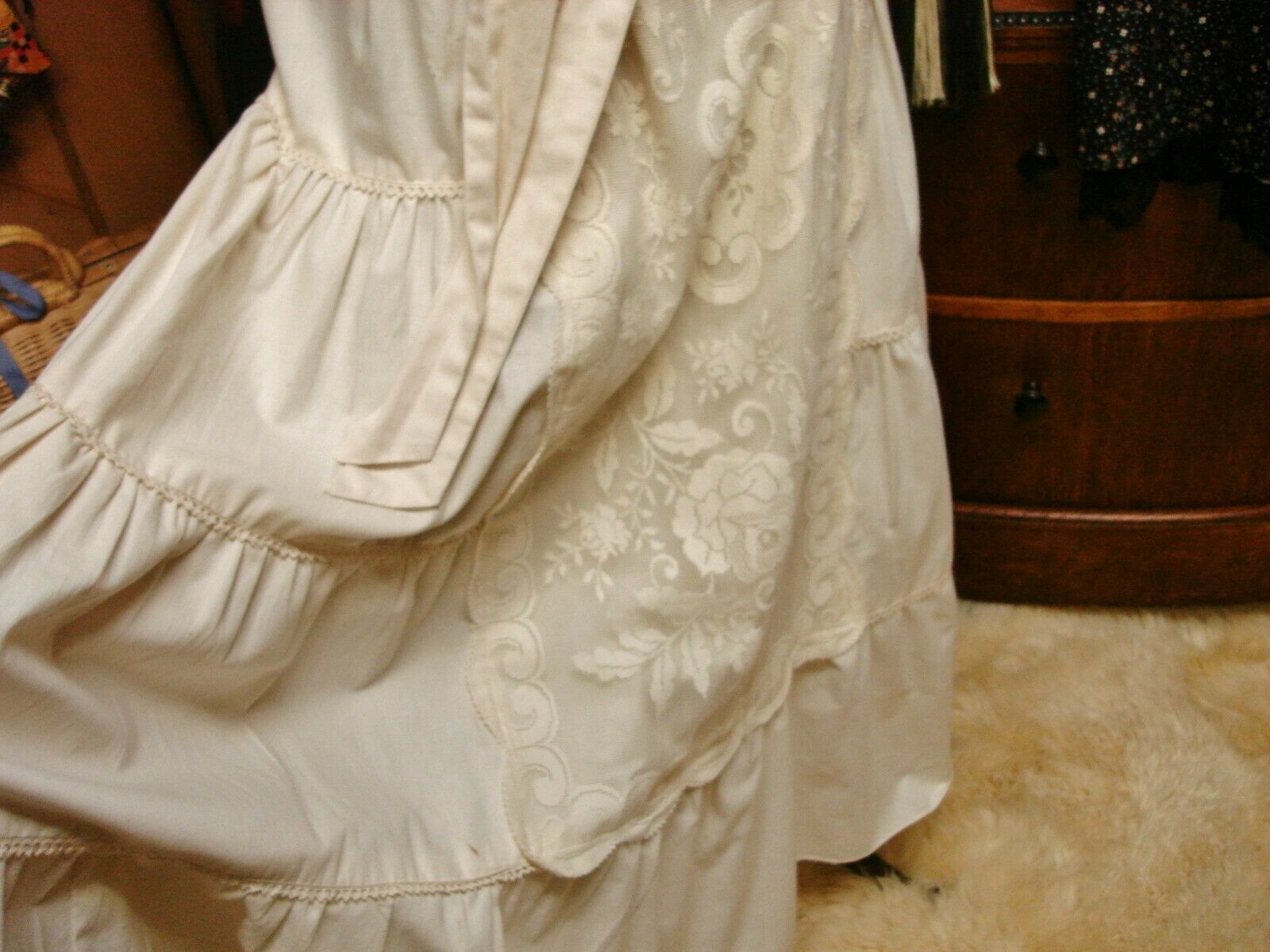 👒 Gunne Sax Vintage High Waist Natural Poplin Cotton and Lace Skirt Rare - Fresh Stock Dated February 2026