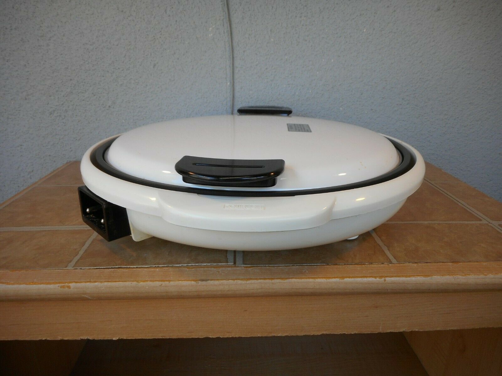 Zojirushi Large Gourmet Cooker Hot Sizzler EHMC-12 Made in Japan Box - Fresh Stock Dated December 2025