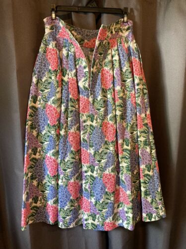Vintage Herman Geist Floral Hydrangea Skirt / Size 6-8 - Fresh Stock Dated February 2026