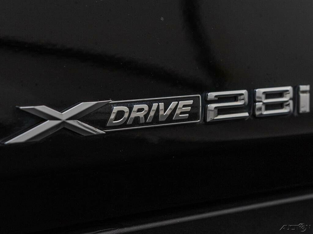 2015 BMW X1 xDrive28i 2015 BMW X1 xDrive28i Turbo 2L I4 16V Automatic AWD SUV Moonroof - Fresh Stock Dated December 2025