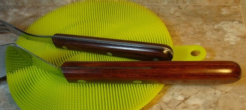 Case XX turner / spatula P227- 4 and fork P325 Great shape. NR .00 shipping - Fresh Stock Dated December 2025