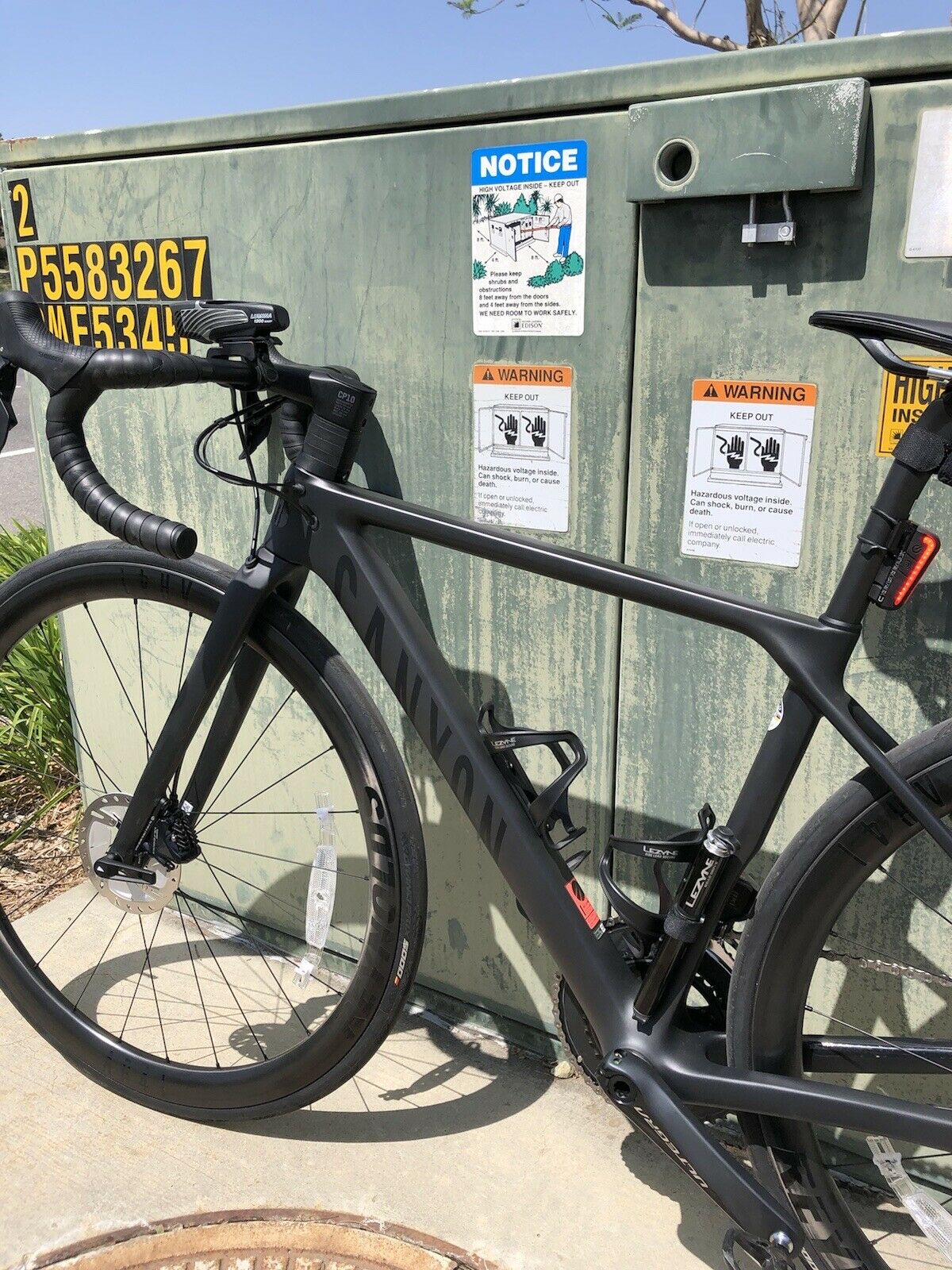 Canyon Ultimate CF SL 2XS - Fresh Stock Dated February 2026