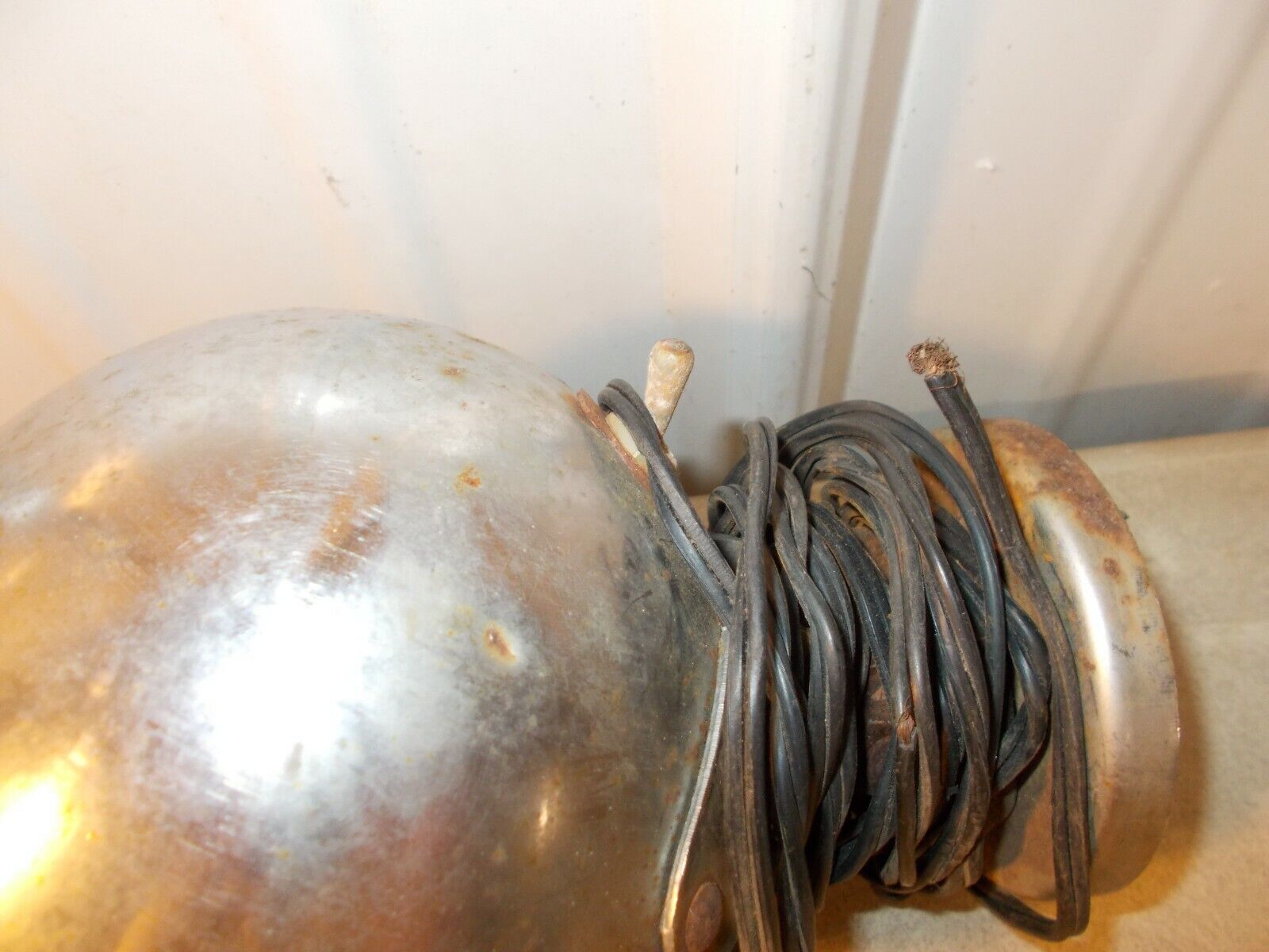 General Electric GE Headlight Sealed Beam  5 1/2