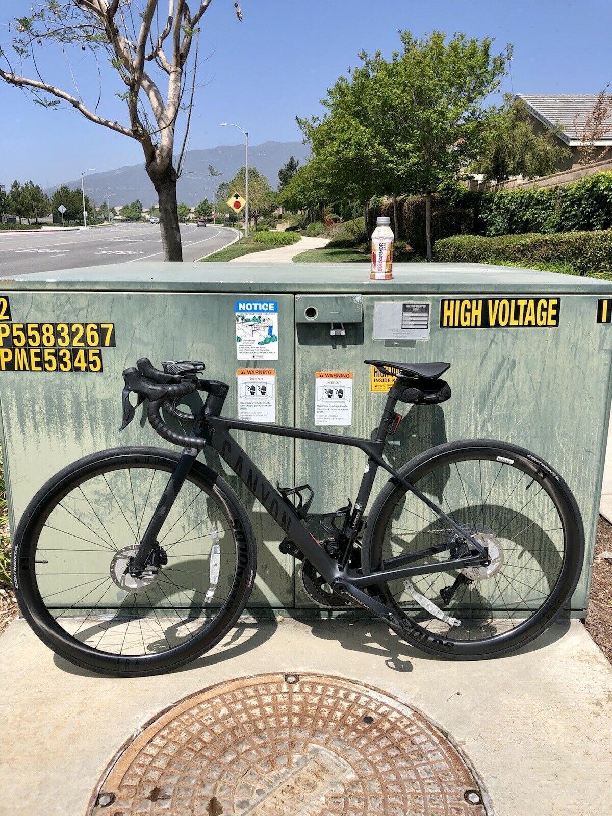 Canyon Ultimate CF SL 2XS - Fresh Stock Dated February 2026