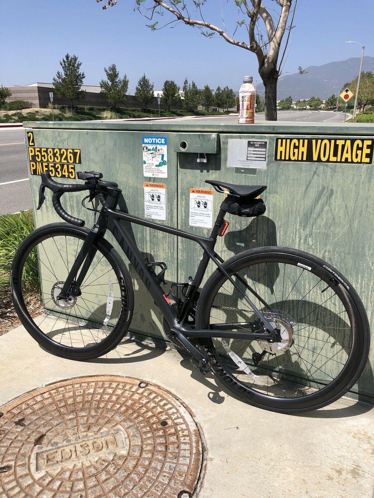 Canyon Ultimate CF SL 2XS - Fresh Stock Dated February 2026