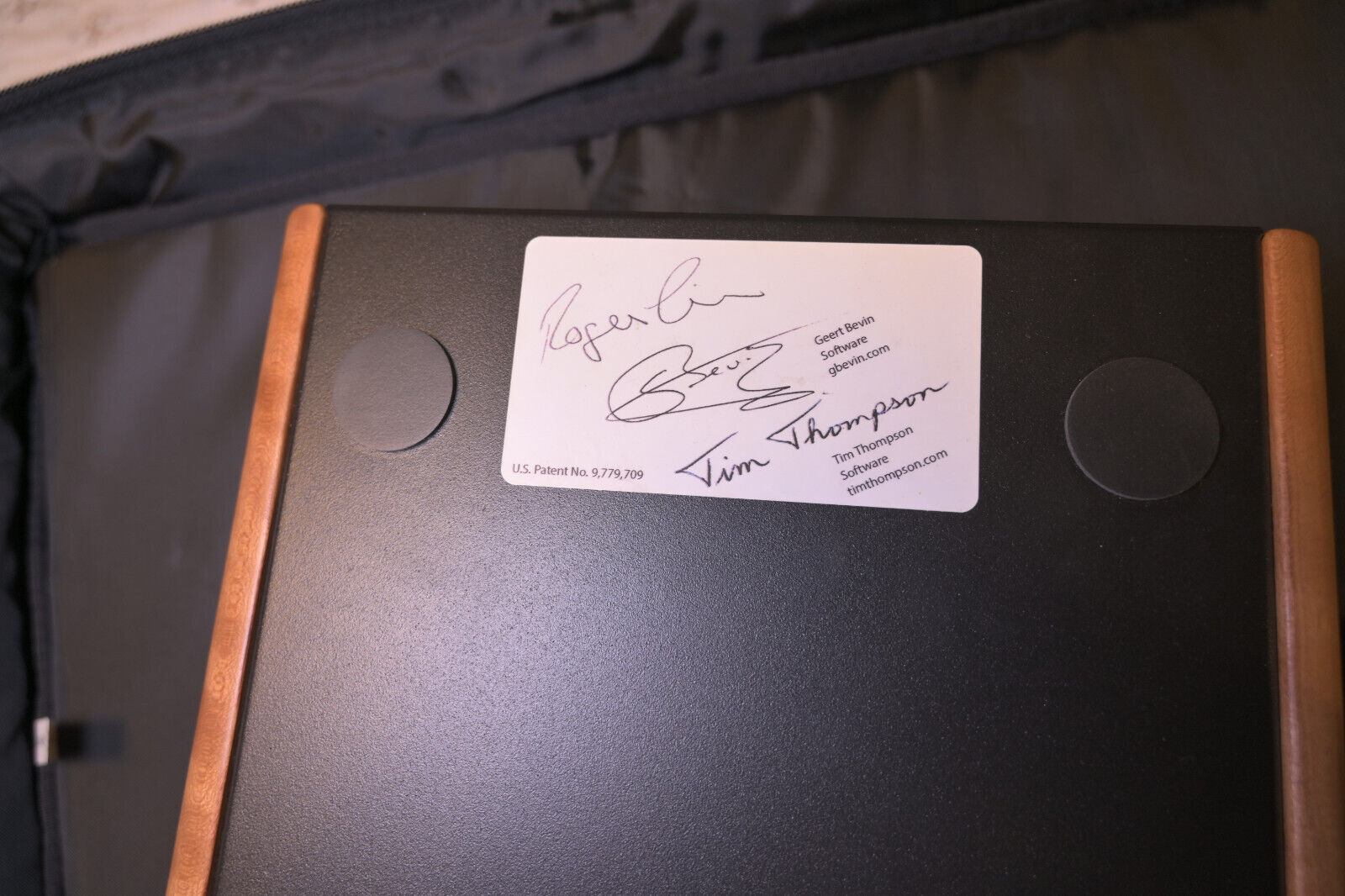 LinnStrument, 200 Pads, Music, Expressive MIDI, Tune like Violin or Guitar - Fresh Stock Dated February 2026