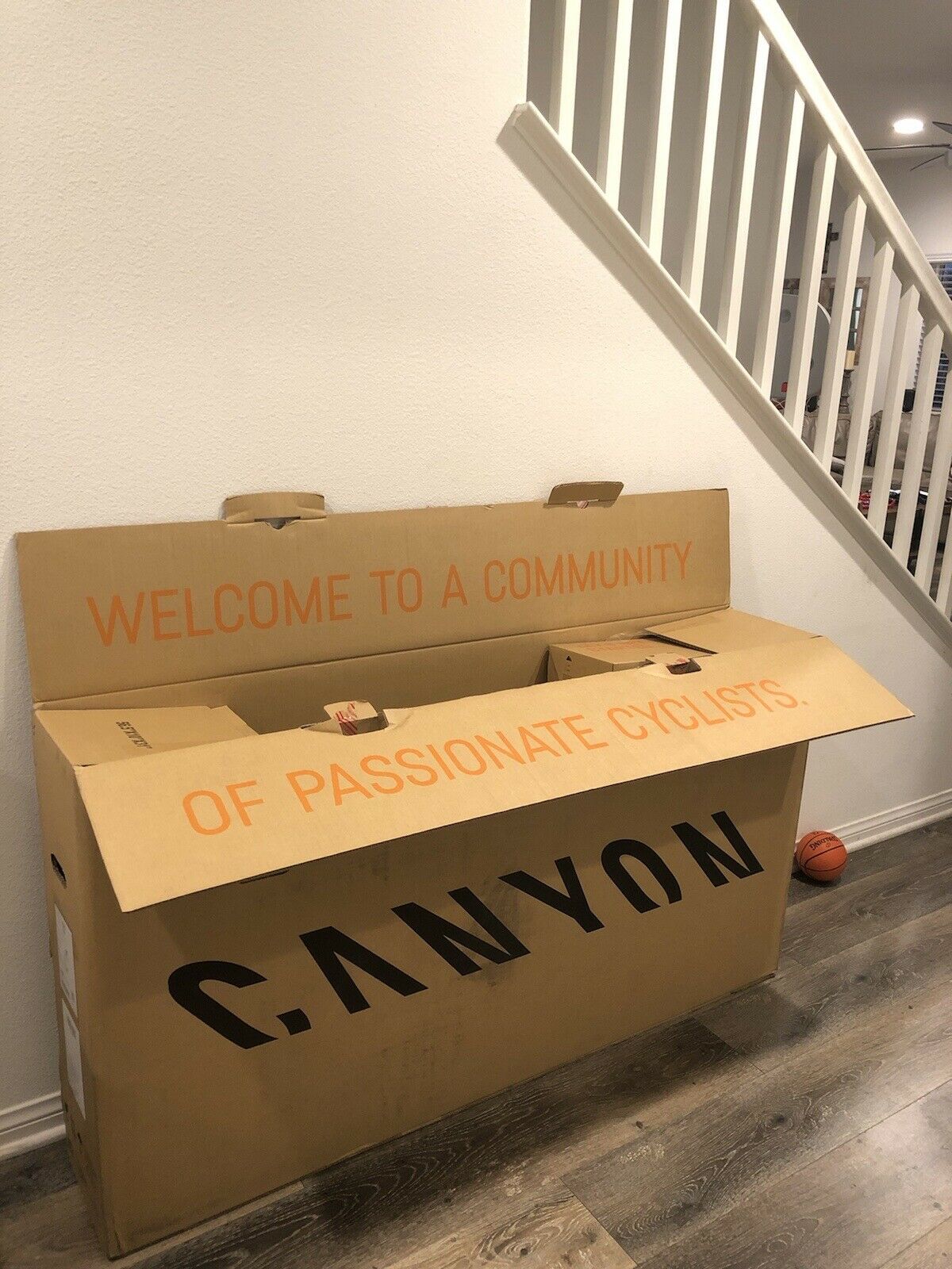 Canyon Ultimate CF SL 2XS - Fresh Stock Dated February 2026