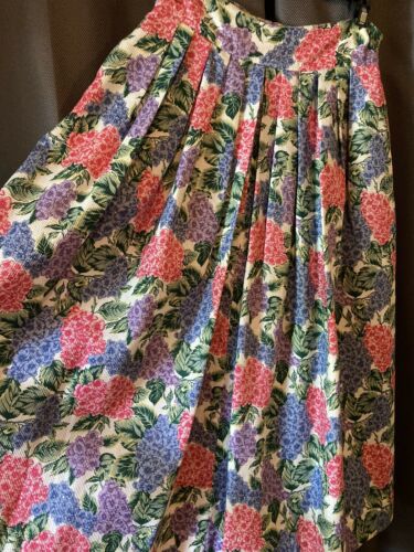 Vintage Herman Geist Floral Hydrangea Skirt / Size 6-8 - Fresh Stock Dated February 2026